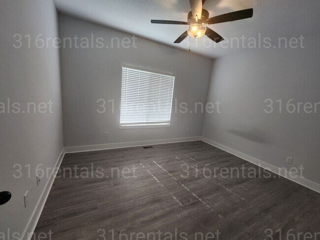 Photo - 8729-8731 E Summerside Pl Unidad 8729 E Summerside Pl