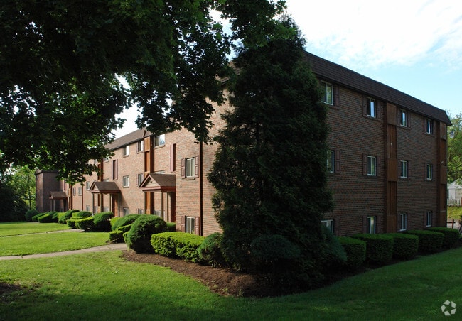 Hunter´s Run Apartaments - The Communities of Norris Hills at Sterigere Street