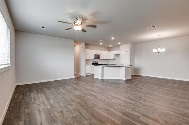 Photo - 704 Wheatfield Dr