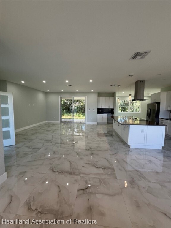 Photo - 2011 W Falcon Rd