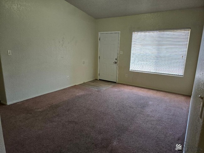 Photo - 11239 E 24th Pl