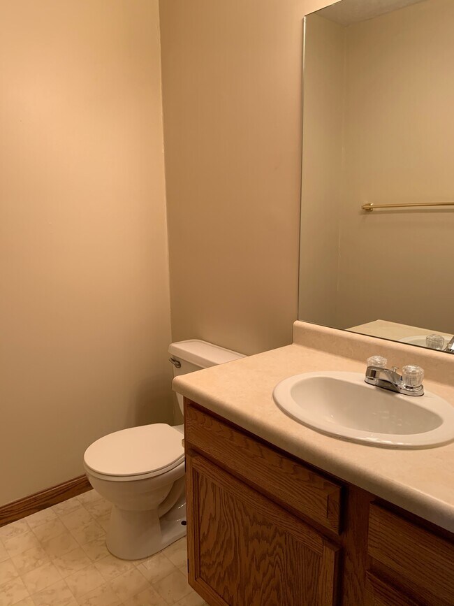 Brookwood Village Apartments For Rent in Erie, PA