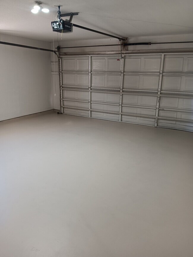 Photo - 309 Skyway Ln