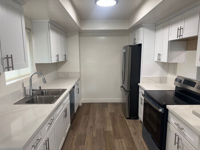 322 Wisconsin Ave Unit 1
