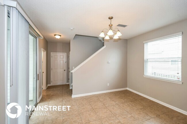 Photo - 328 Vineyard Ln