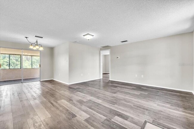 528 Magnolia Ave NW