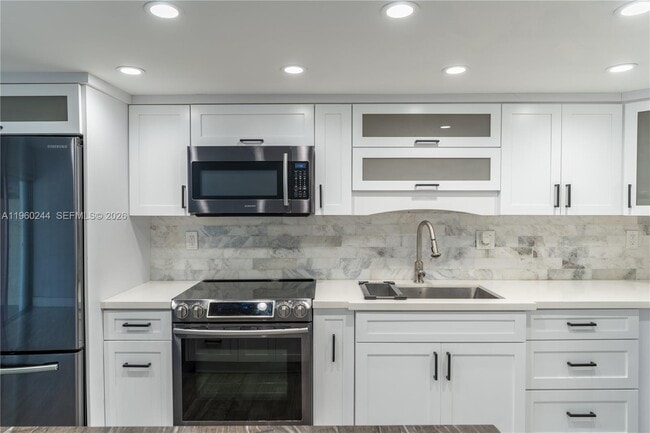 Photo - 14271 Kendale Lakes Cir