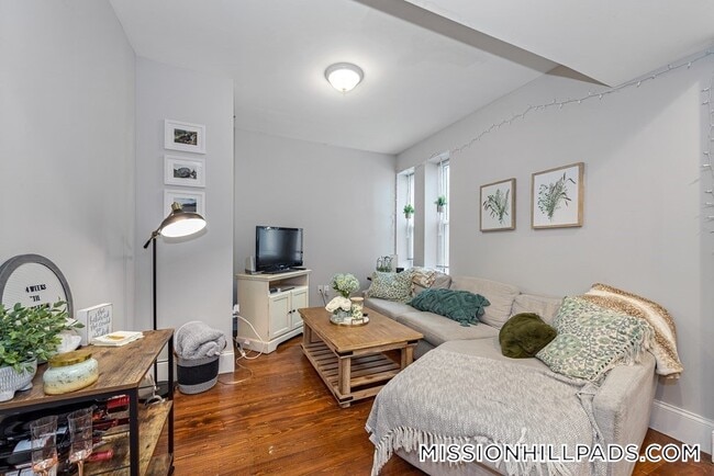 Photo - 16 Sewall St Unit 2