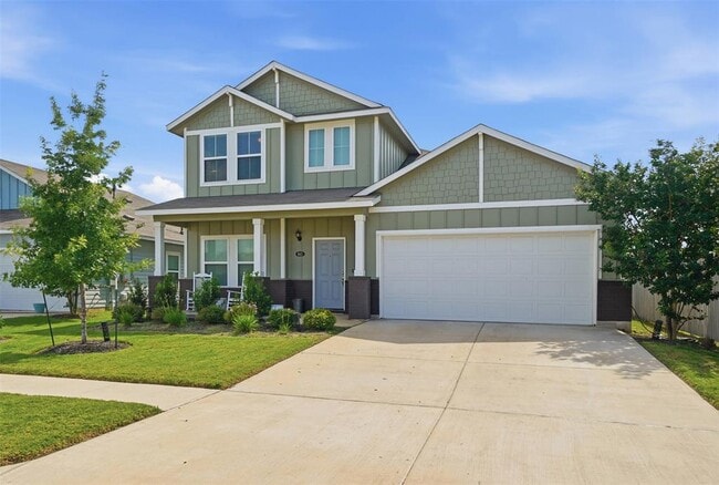 Building Photo - 641 Running Creek Dr