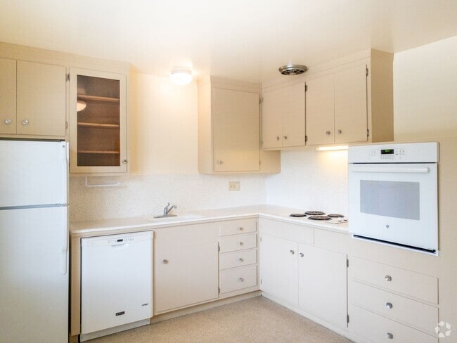 Building Photo - Immaculate 1BR/1BA! Downtown San Anselmo! ... Unit 36 Ross Avenue #05 Rental
