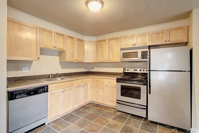 Photo - Corbella at Juanita Bay