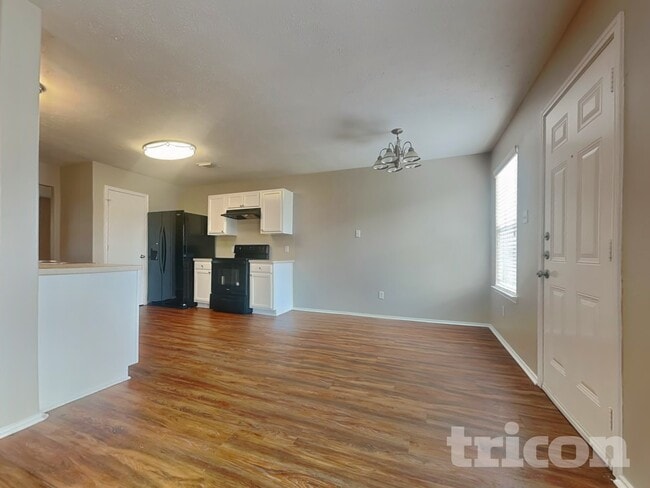 Photo - 16783 Fallen Timbers Dr