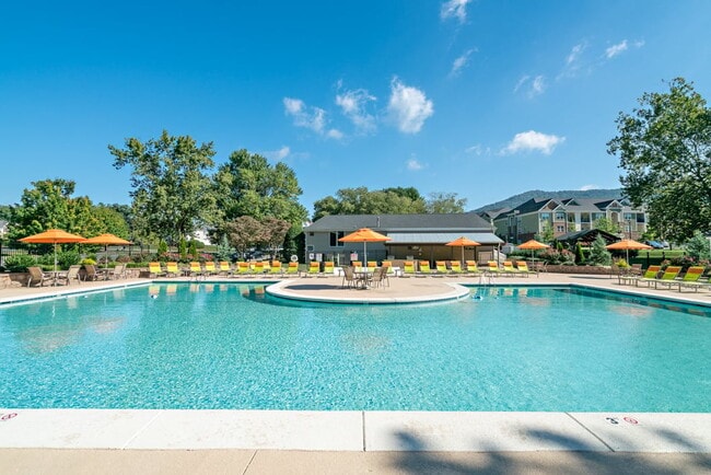 Photo - Hawthorne at Southside