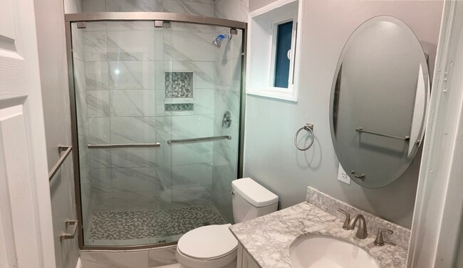 Photo - 5426 Denver St