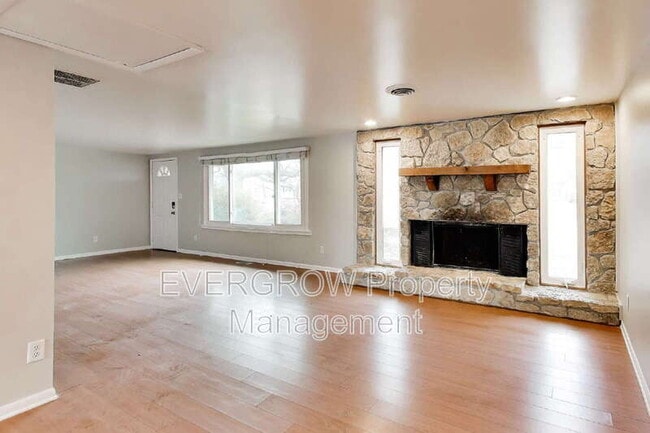 Photo - 4219 Varner Rd