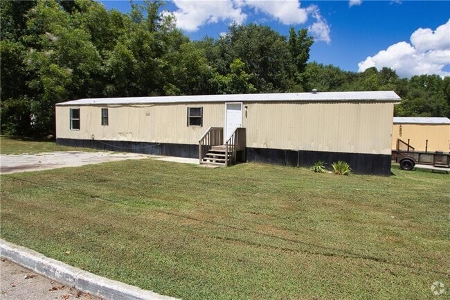 Building Photo - 340 Towler St Rental