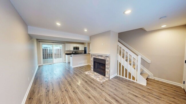 Photo - 5078 Stoneybrook Blvd