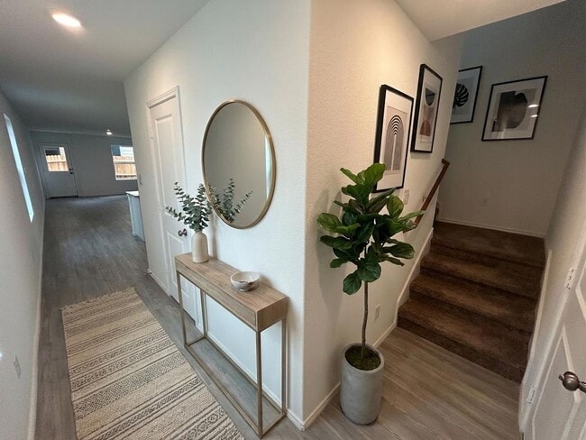 Photo - *MOVE IN SPECIAL* Spacious 3-Bedroom Home Near Brooks City Base with Internet Included