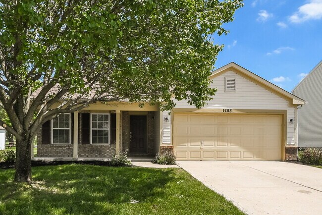 Photo - 1295 Spring Lake Dr