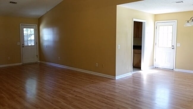 Photo - 1201 Desert Storm Dr