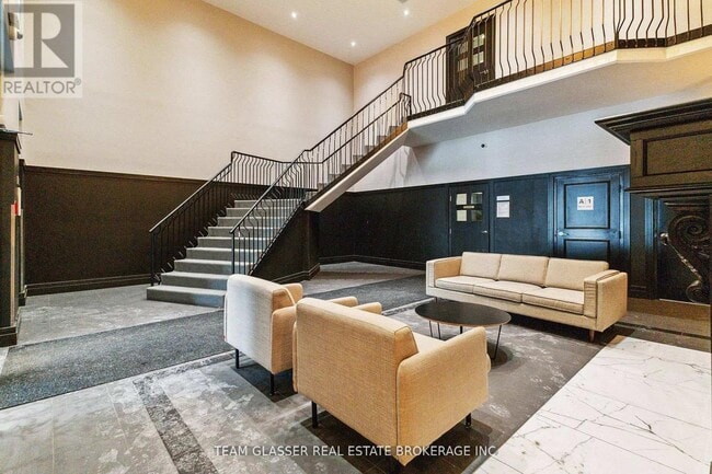 Photo - 340 Colborne St Unit 802