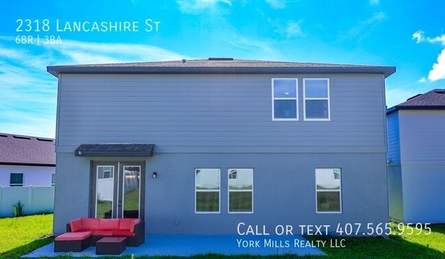 Photo - 2318 Lancashire St