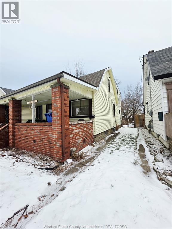 Photo - 1686 Mercer St