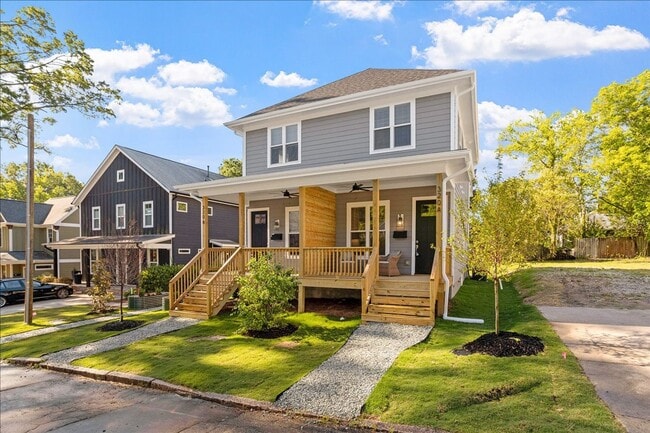 Building Photo - Brand New 2 Bedroom, 2 Bath Duplex in Downtown Durham!