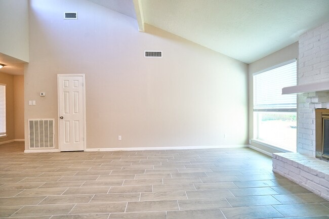 Photo - 7214 Westbranch Dr