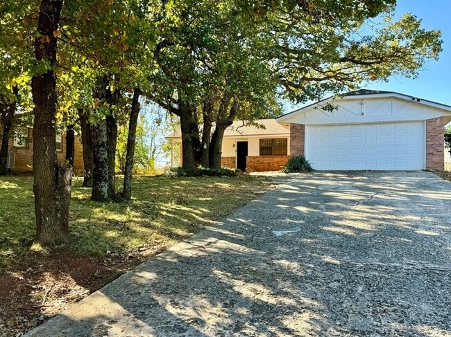 Building Photo - 1509 N Indian Meridian Rd Rental