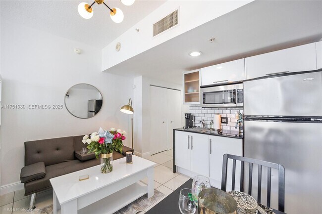 Photo - 1750 N Bayshore Dr Unit 1214