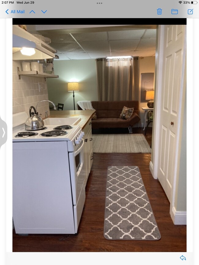 Cocina - 1624 N Webster Ave Unidad single