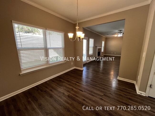 Photo - 344 Fieldcrest Dr