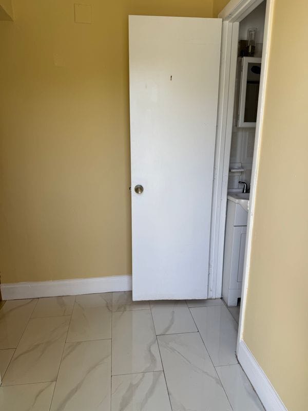 Photo - 14940 S Spur Dr Unit B
