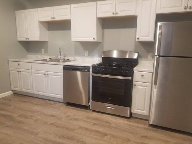Photo - 345 6th St