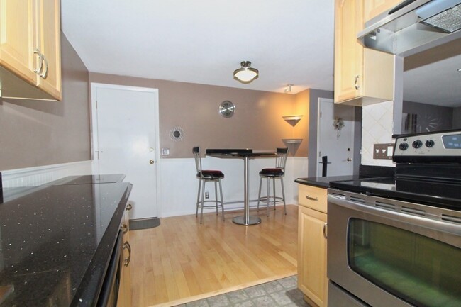 Photo - 91 Pleasant St Condo Unit B5