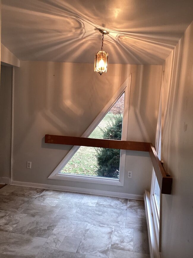 Photo - 440 N Earl St