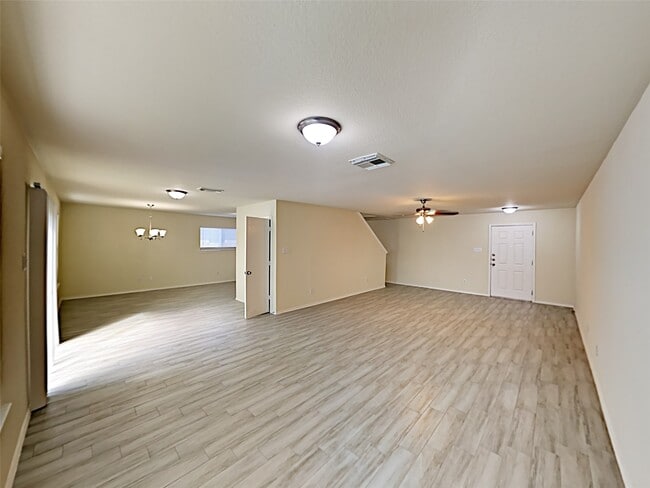 Photo - 12402 Grossmount Dr