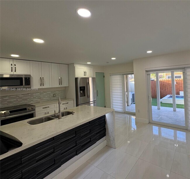 Photo - 5261 NW 190th St