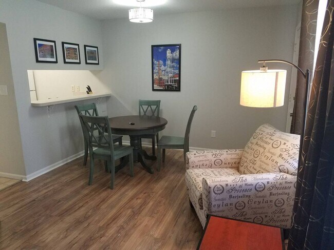 Photo - 807 W Trinity Ave Unit 110