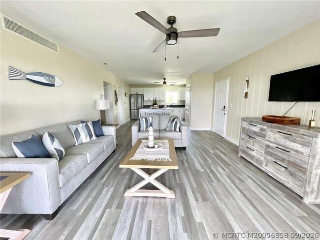1156 S Ocean Dr