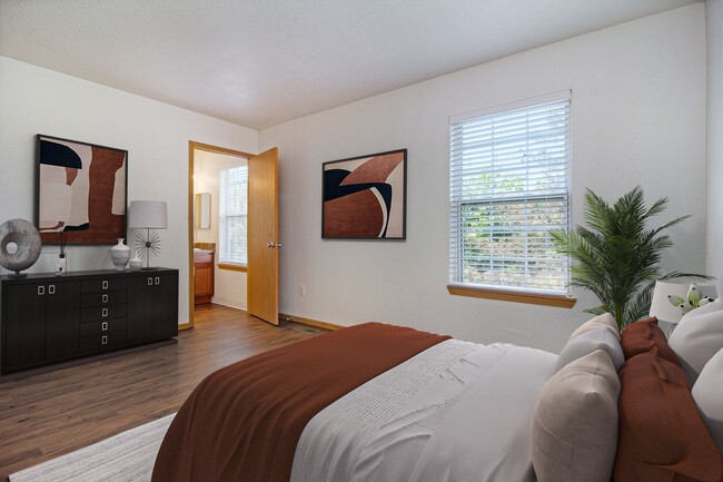 Savannah Trace Townhomes