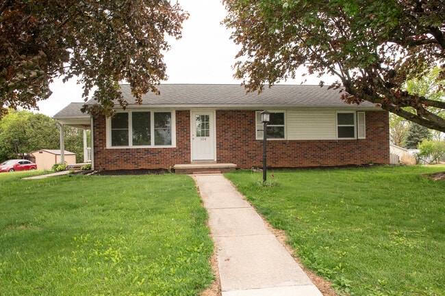 Building Photo - 104 Nancy Dr