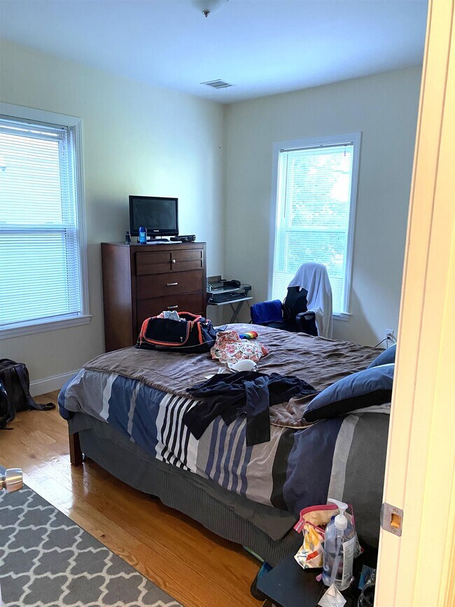 Photo - 119 Morrison Ave Unidad 1