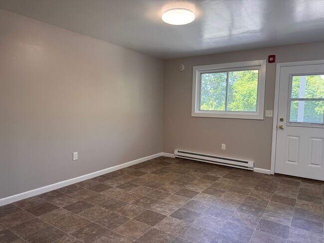 Photo - 2 bedroom, 1 bathroom in West Lebanon Unit J