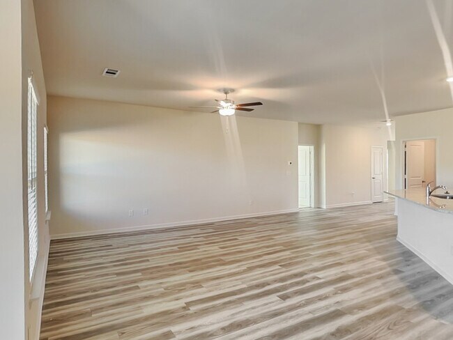 Photo - 1150 Amadas Dr