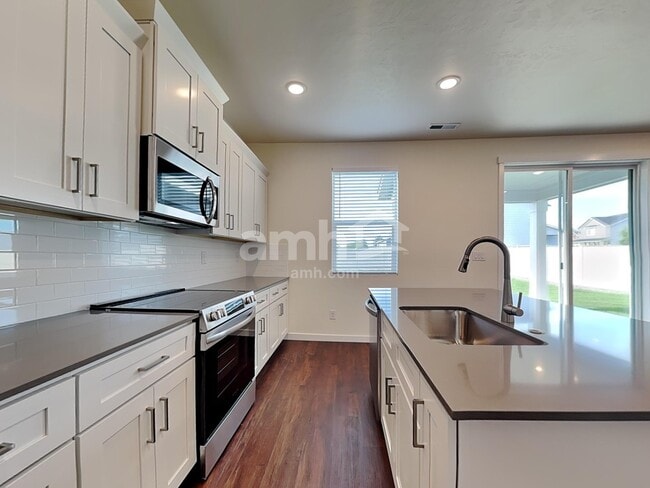 Photo - 9364 W Shumard St