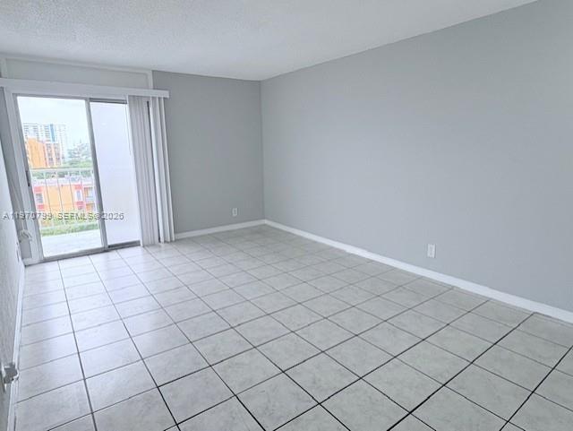 Photo - 801 NW 47th Ave Unidad 704W