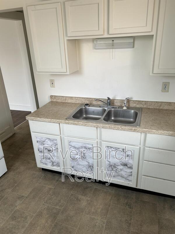 417 E Cook St Condo Condo for Rent in Springfield, IL