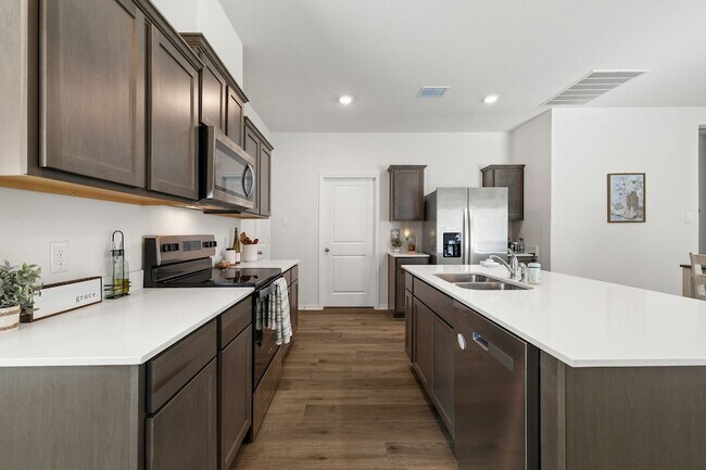 Photo - 615 Joseph Rd